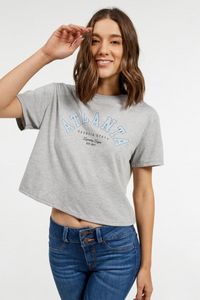 Oferta de Camiseta gris medio con estampado azul de Atlanta y cuello redondo por $7,9 en Koaj