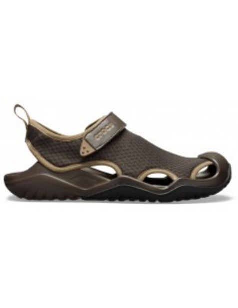 Oferta de Sandalias de hombre Swiftwater Mesh Deck Sandal Crocs por $63,2