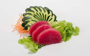Oferta de Sashimi Atún por $4,7 en Kobe Sushi Express