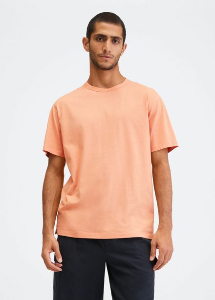 Oferta de Camiseta ligera algodón  por $19,99 en Mango