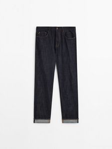 Oferta de Jeans Selvedge Relaxed Fit por $119 en Massimo Dutti