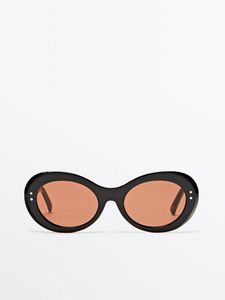 Oferta de Gafas De Sol Ovaladas por $119 en Massimo Dutti